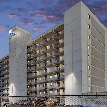 Oceanfront Condo With Pool And Direct Beach Access On 30Th Street